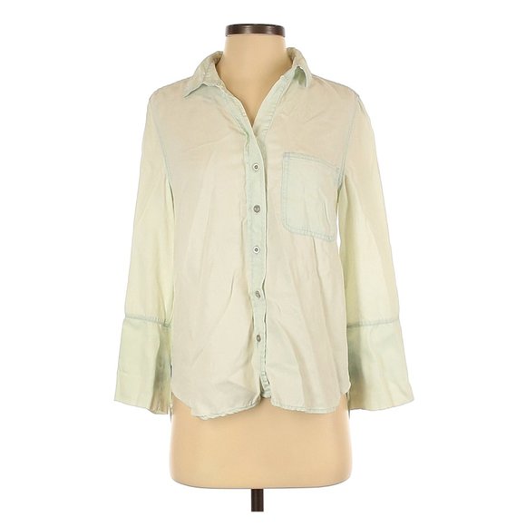 Velvet Heart Tops - Velvet Heart Long Sleeve Button-Down Shirt